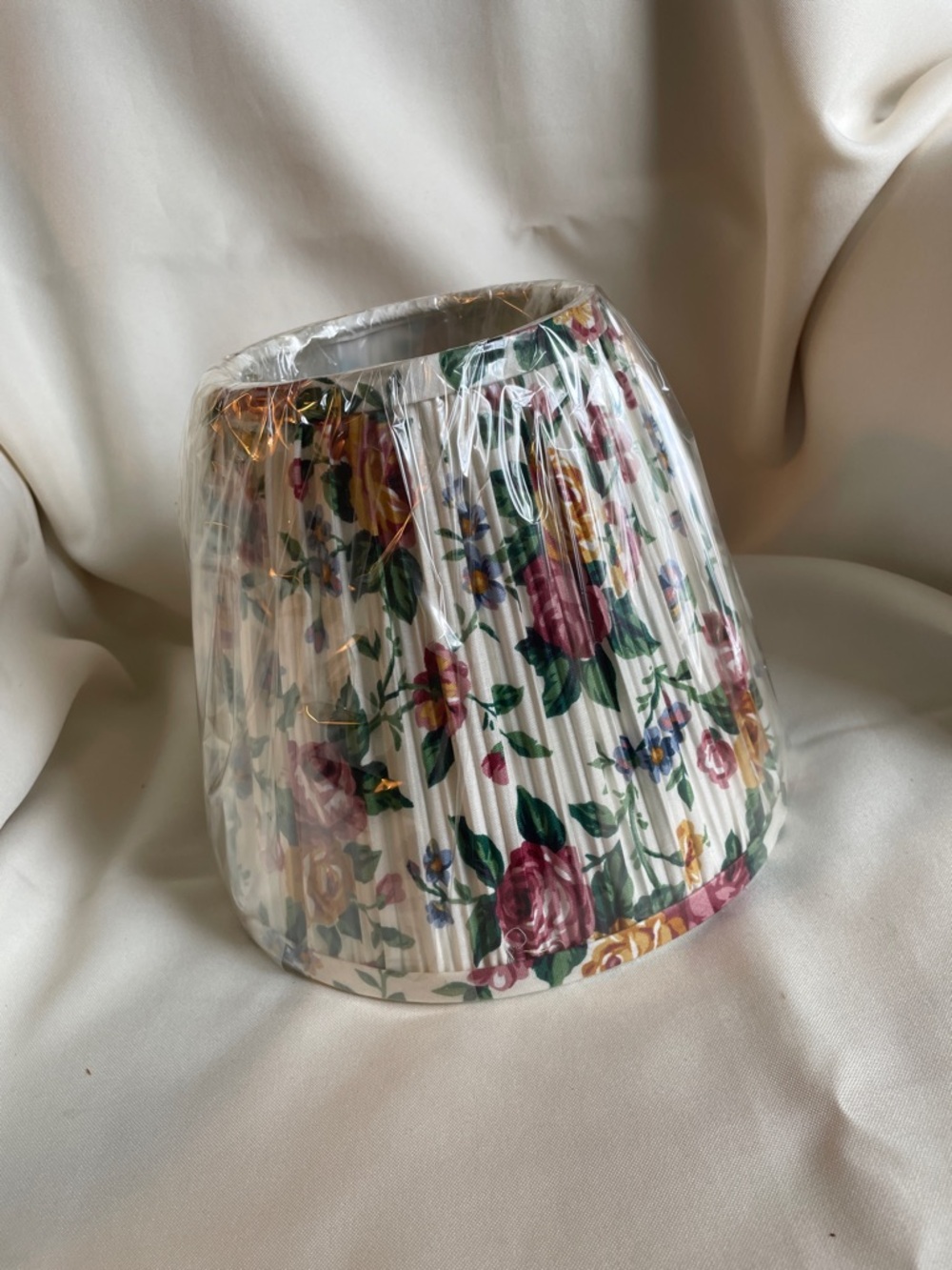 Longaberger Floral Pleated Lamp Shade